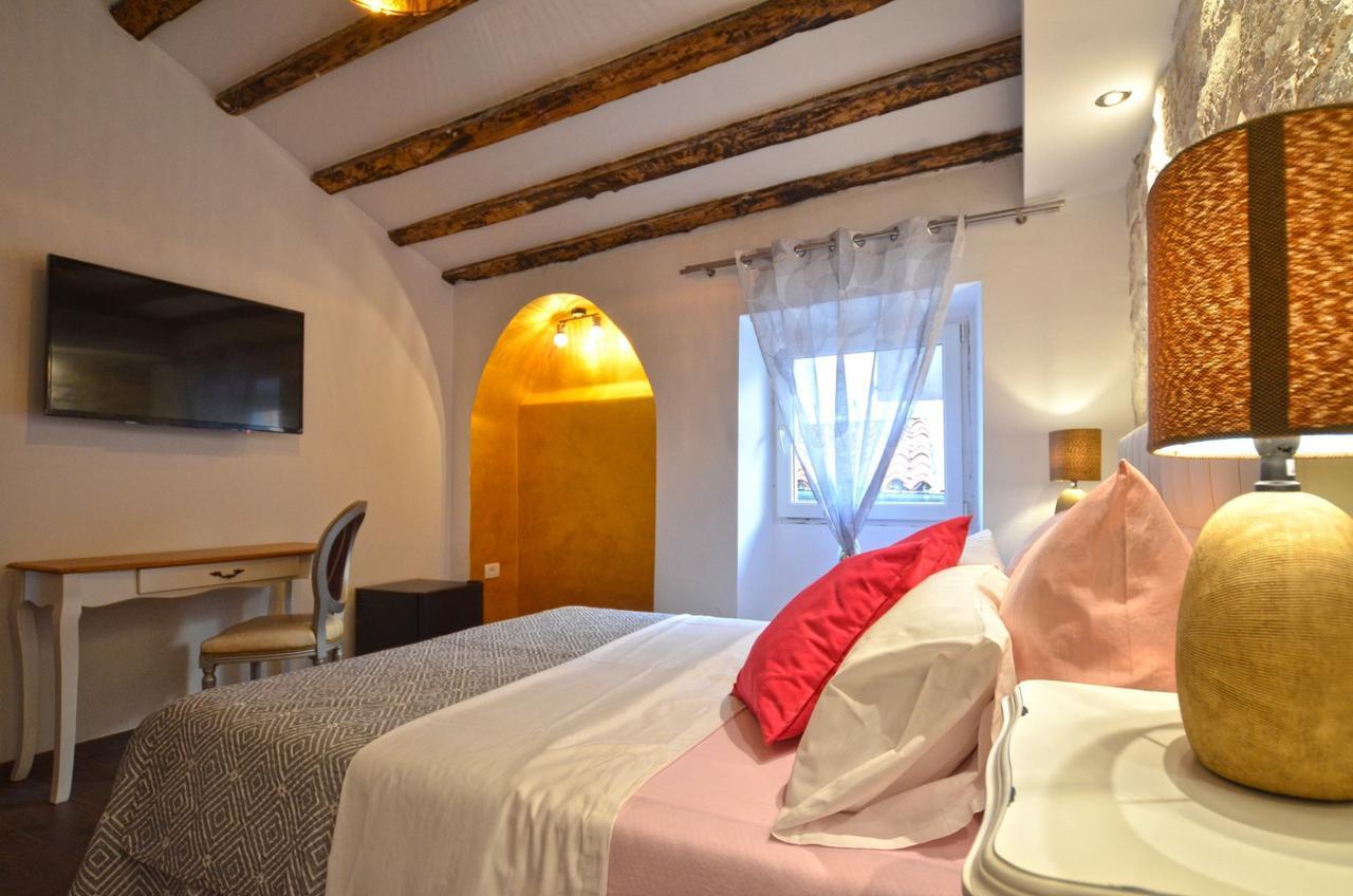 Noanna Apartment Rovinj Extérieur photo